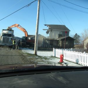 Démolition de maison les Mechins